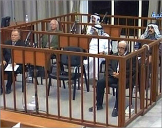 الجنائية تستمع لشهادة اشارت الى قيام اجهزة الامن انذاك بقلع عيني طفلة امام والدها