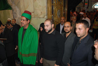 تكريم الفائزين بقرعة زيارة الانابة للامام الحسين (عليه السلام)  ووصول اول الفائزين الى  كربلاء