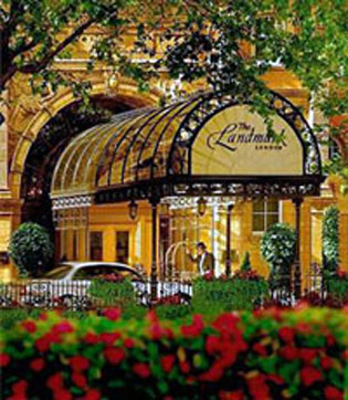 الشرطة البريطانية توقف أميراً سعودياً بتهمة قتل مساعده