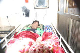 كربلاء: وفاة لاعب واصابة اثنين آخرين بينهم حارس مرمى نادي الامانة اثر حادث مروري (تقرير مصور)