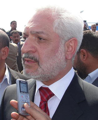 الاديب  يعتبر فوز قائمته في كربلاء بشرى للمواطن الذي يريد بناء دولة القانون