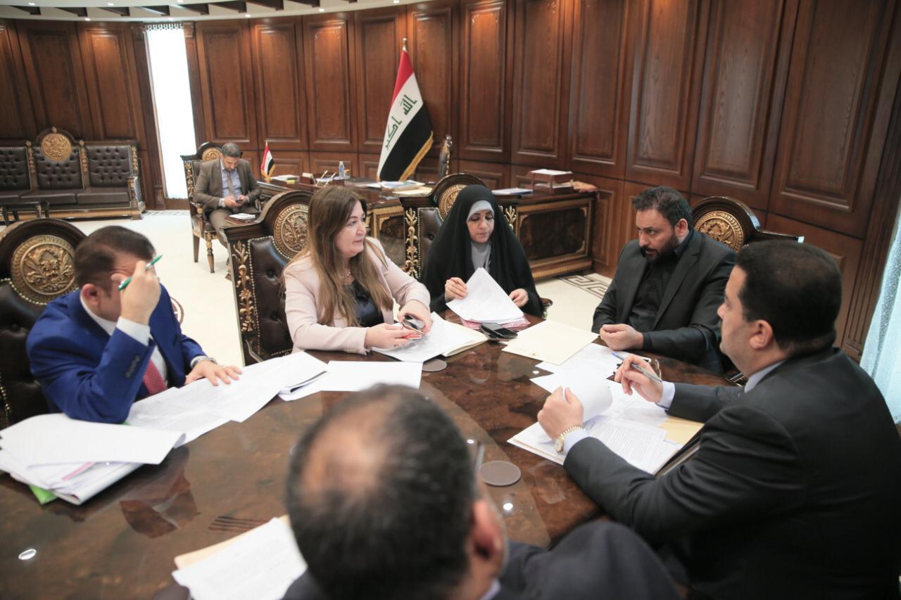 لجنة دراسة المنهاج الحكومي تنتهي من توصياتها النهائية