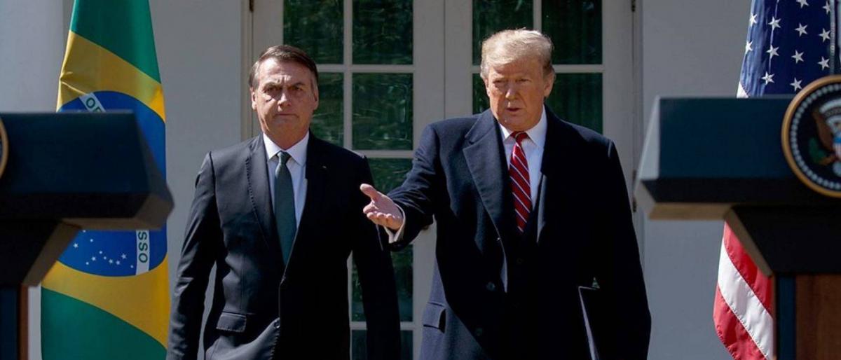 وزير برازيلي مصاب بـ"كورونا" يلتقي ترامب
