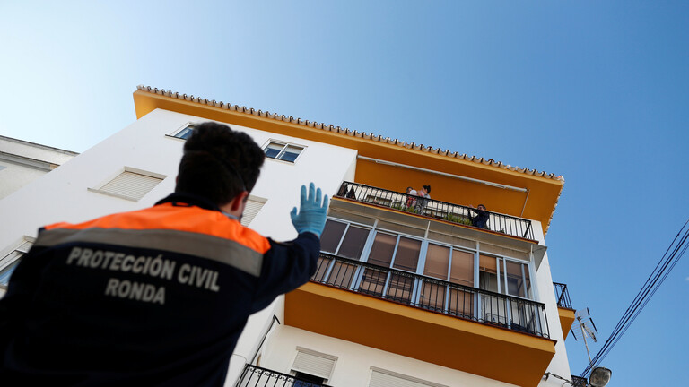 انخفاض لليوم الثاني على التوالي في حصيلة الوفيات بكورونا في إسبانيا