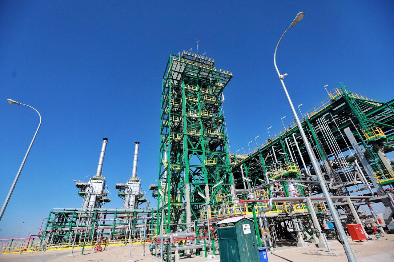 النفط: نسعى للتفاوض مع الشركات لخفض تكاليف الانتاج