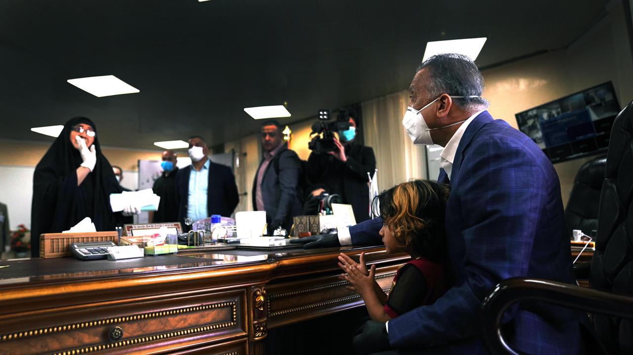 الكاظمي يوجه بايجاد آلية تتضمن انجاز معاملات المتقاعدين بشكل سريع (فيديو)