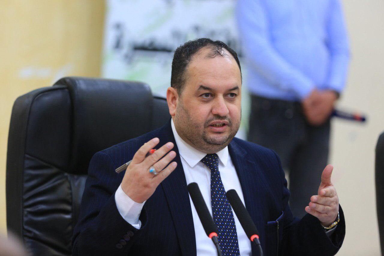 نائب يدعو إلى إيقاف تجهيز مصافي (بازيان) و( قيوان) بالنفط الخام