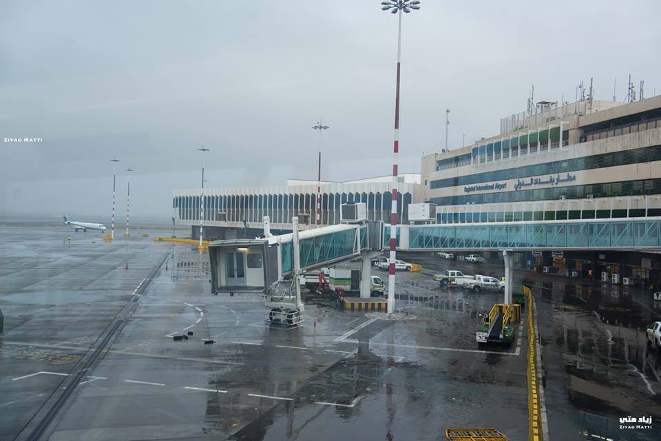 العراق يُحذّر شركات الطيران المخالفة للتعليمات المتعلقة بكورونا من "تبعات قانونية"