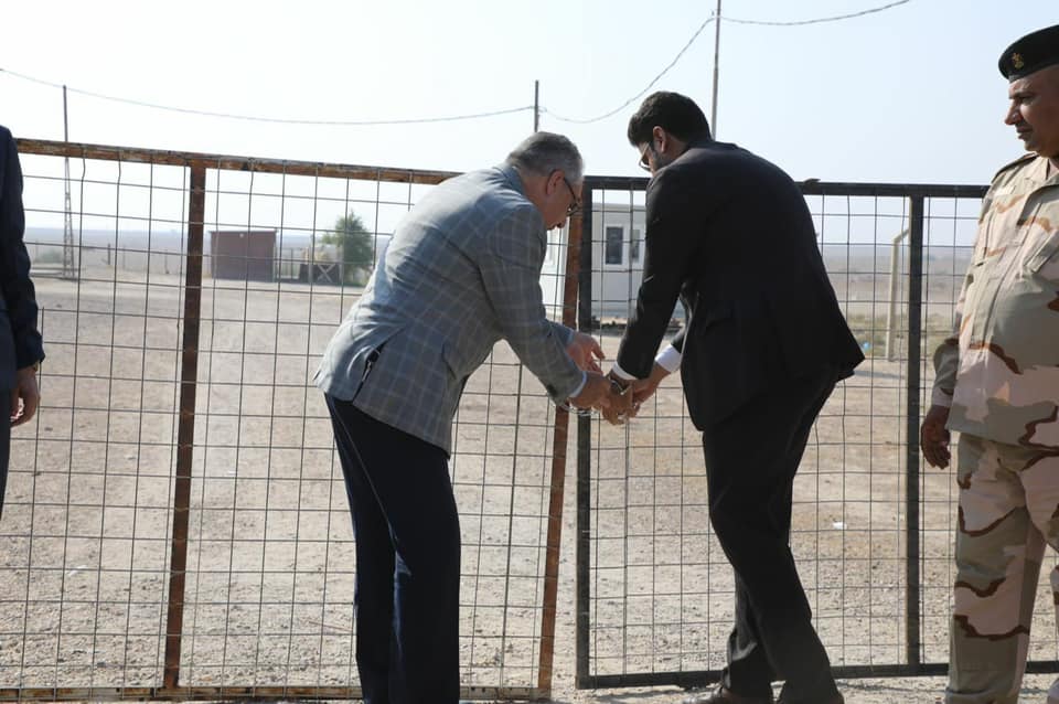 وزيرة الهجرة تعلن اغلاق مخيمين في الانبار وديالى (صور)