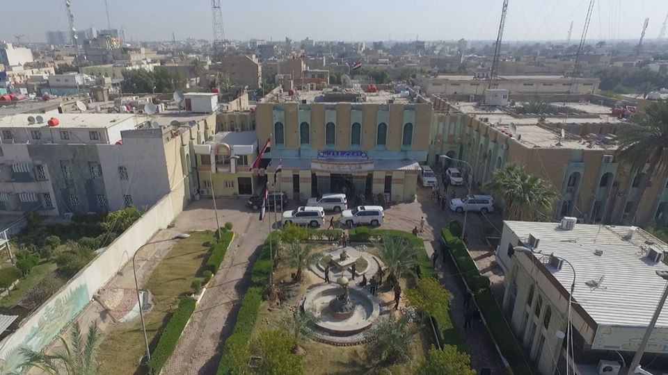 مسؤول برئاسة الوزراء يشيد بخطوات محافظة كربلاء بخصوص الابنية المدرسية ويكشف عدد المدارس المشمولة بالاتفاقية الصينية