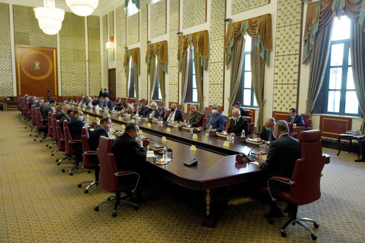 مجلس الوزراء يحدد آليات تأمين الانتخابات وانهاء السلاح المنفلت ويؤكد: الحشد تبرأ من حملته