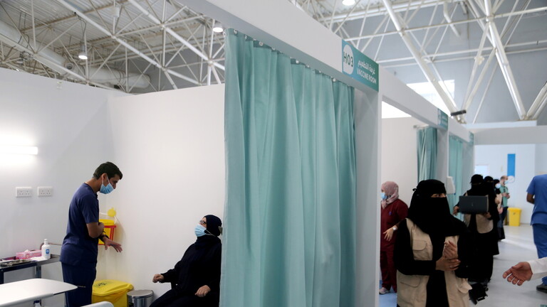 السعودية تصدر جوازا صحيا لمن أكمل التطعيم ضد كورونا