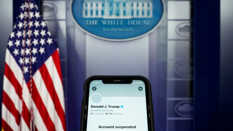 ترامب يشن هجوما على "تويتر" بعد اغلاق حسابه