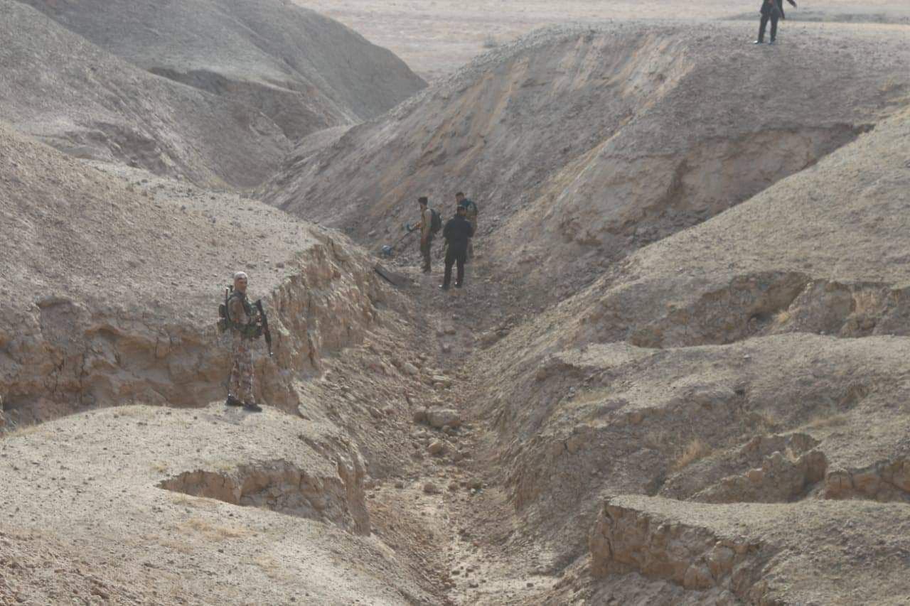 بالصور.. الحشد الشعبي ينفذ عملية استباقية في الانبار