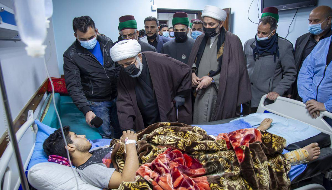 عتبات كربلاء تتكفل بعلاج جرحى تفجيرات ساحة الطيران ووفد رسمي يتفقد المصابين في مستشفيات بغداد