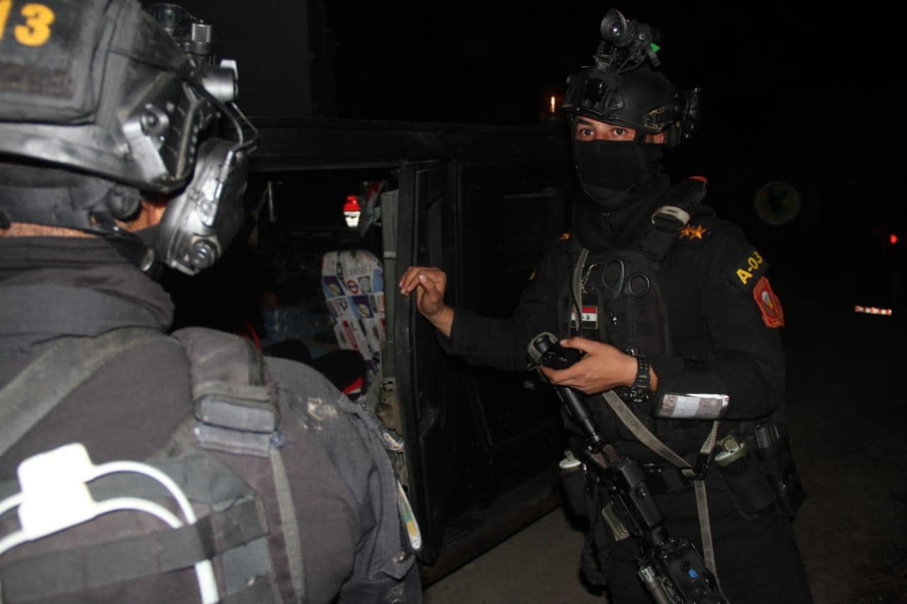 جمع "80 مليون دينار" من ضحاياه.. مُبتز إلكتروني في قبضة الأمن الوطني (فيديو)