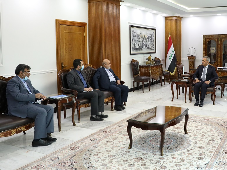 زيدان يبحث مع السفير الإيراني لدى العراق تفعيل التفاهمات القضائية بين البلدين