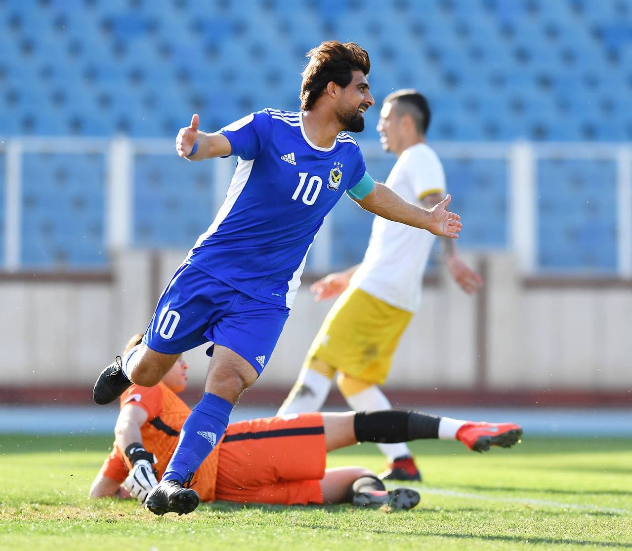 القوة الجوية يفوز بنتيجة كبيرة على زاخو في دوري الكرة الممتازة