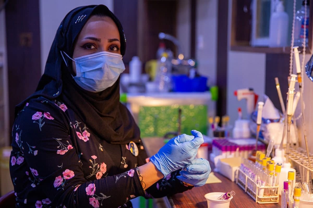 كورونا في العراق.. 34 وفاة واكثر من 7800 اصابة خلال يوم