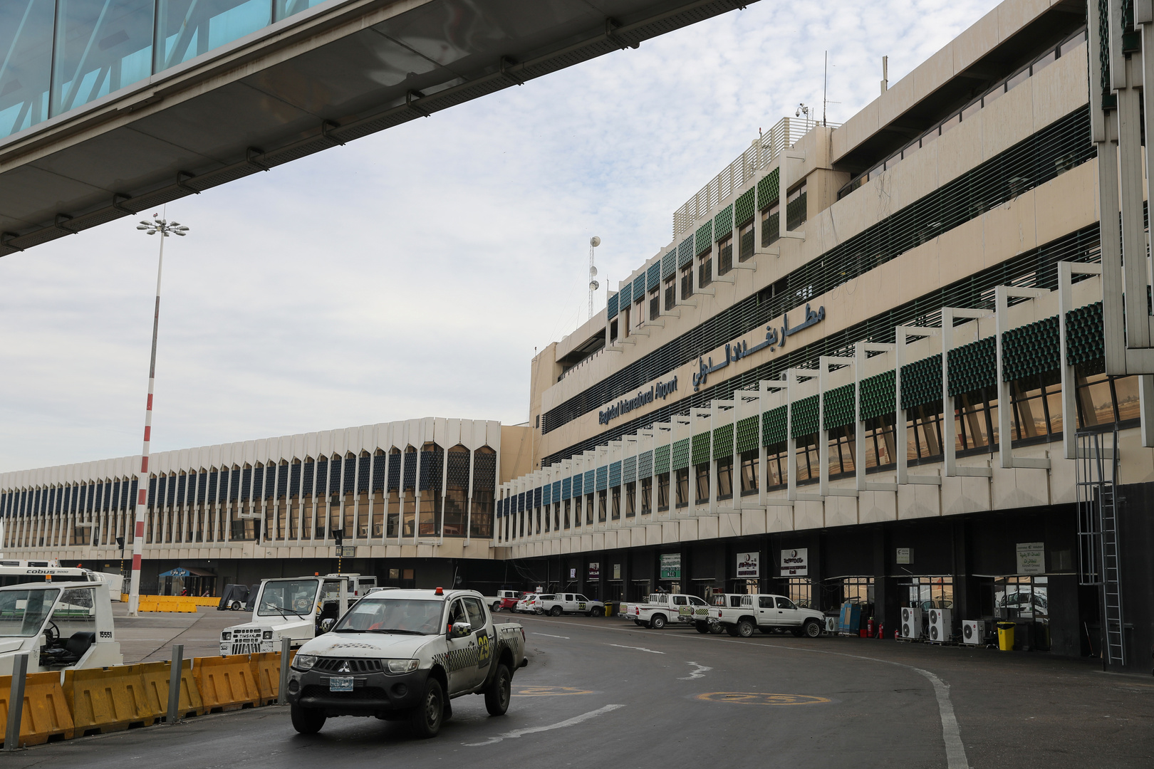 لجنة نيابية تطالب الكاظمي بإيقاف استثمار الاراضي المحيطة بمطار بغداد