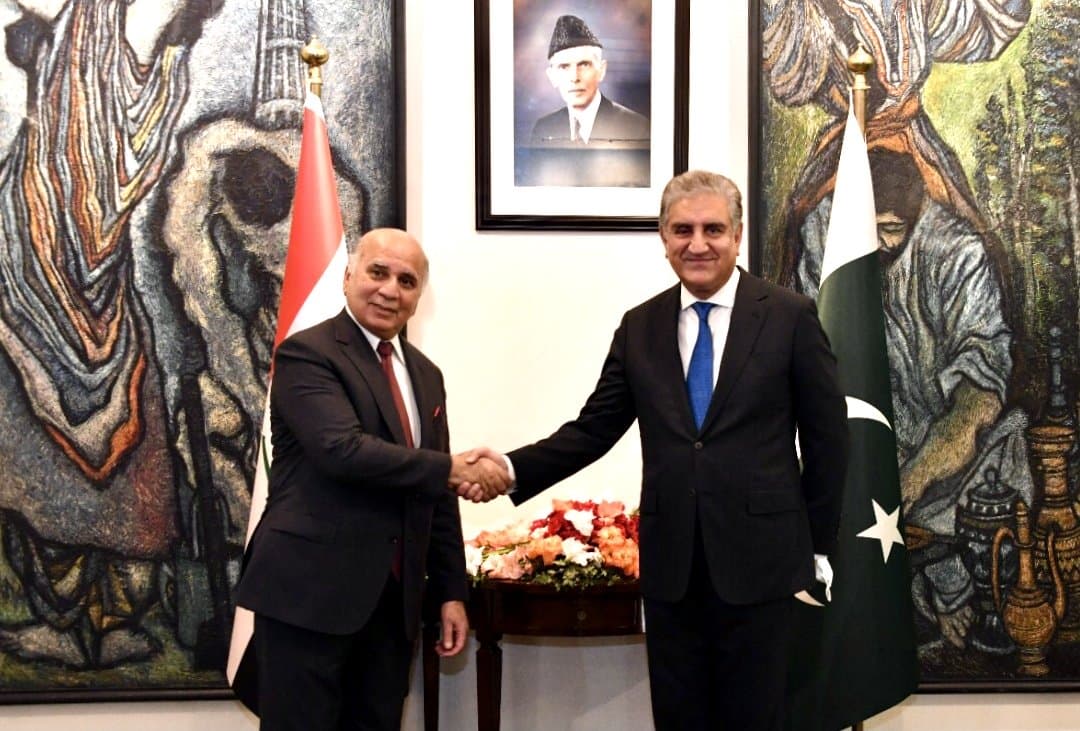 العراق وباكستان يبحثان "منح سمات الدخول" للزائرين الراغبين بزيارة العتبات المقدسة