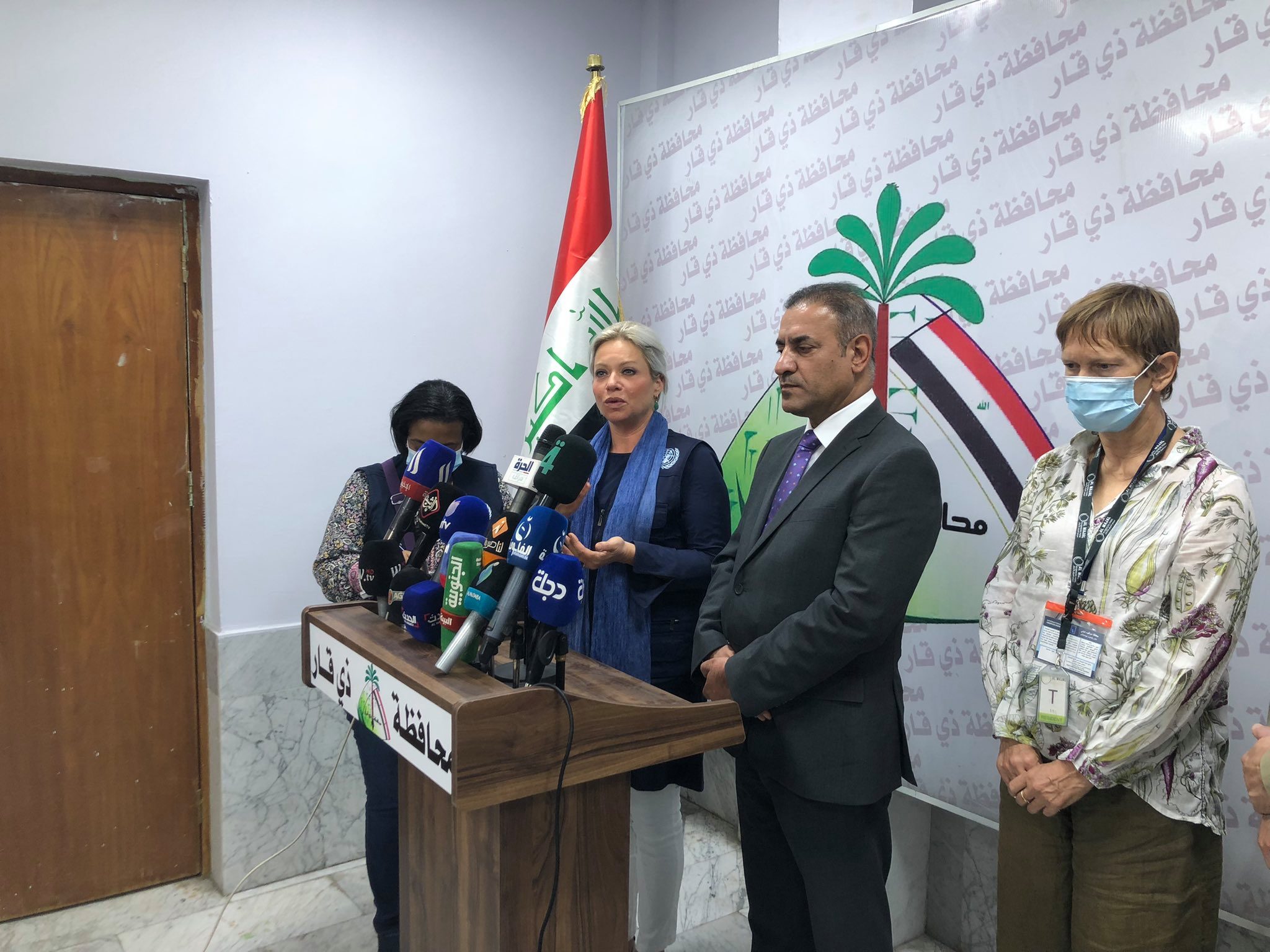 بلاسخارت تزور جنوب العراق وتلتقي بمسؤولي محافظاتها لبحث الانتخابات (فيديو)