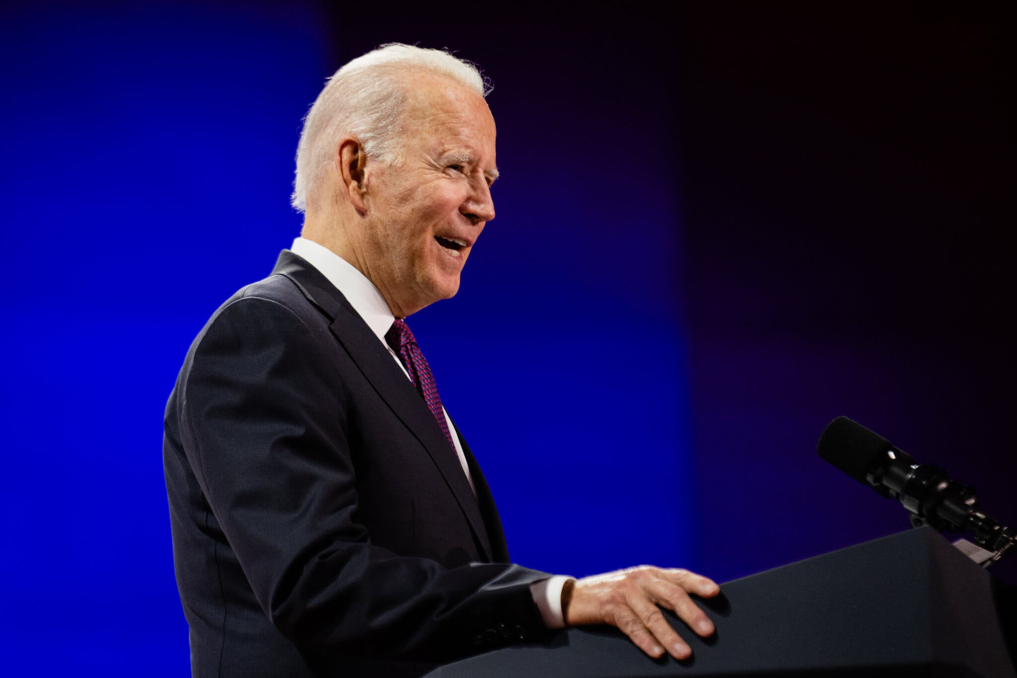 بايدن يوجه تحذيراً لإيران: سنرد على الضربات المسيّرة