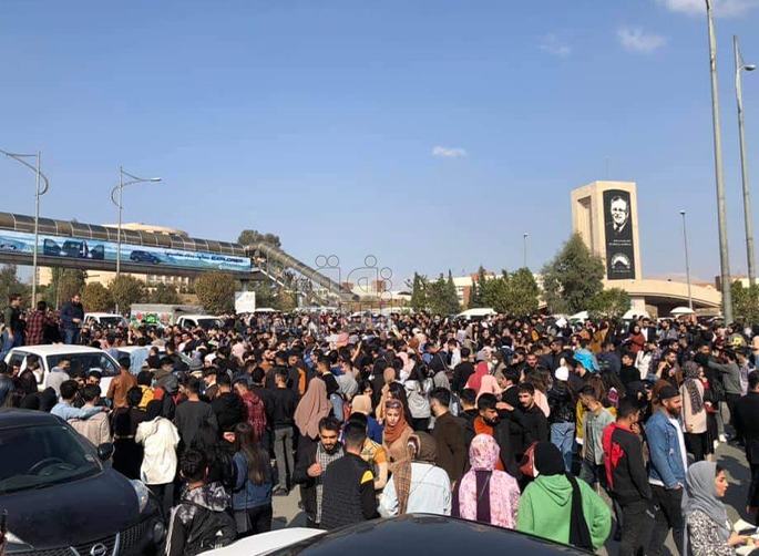 تظاهرات السليمانية تدخل يومها الثالث ومحتجون يتهمون أحزاباً بـ"دس المندسين"