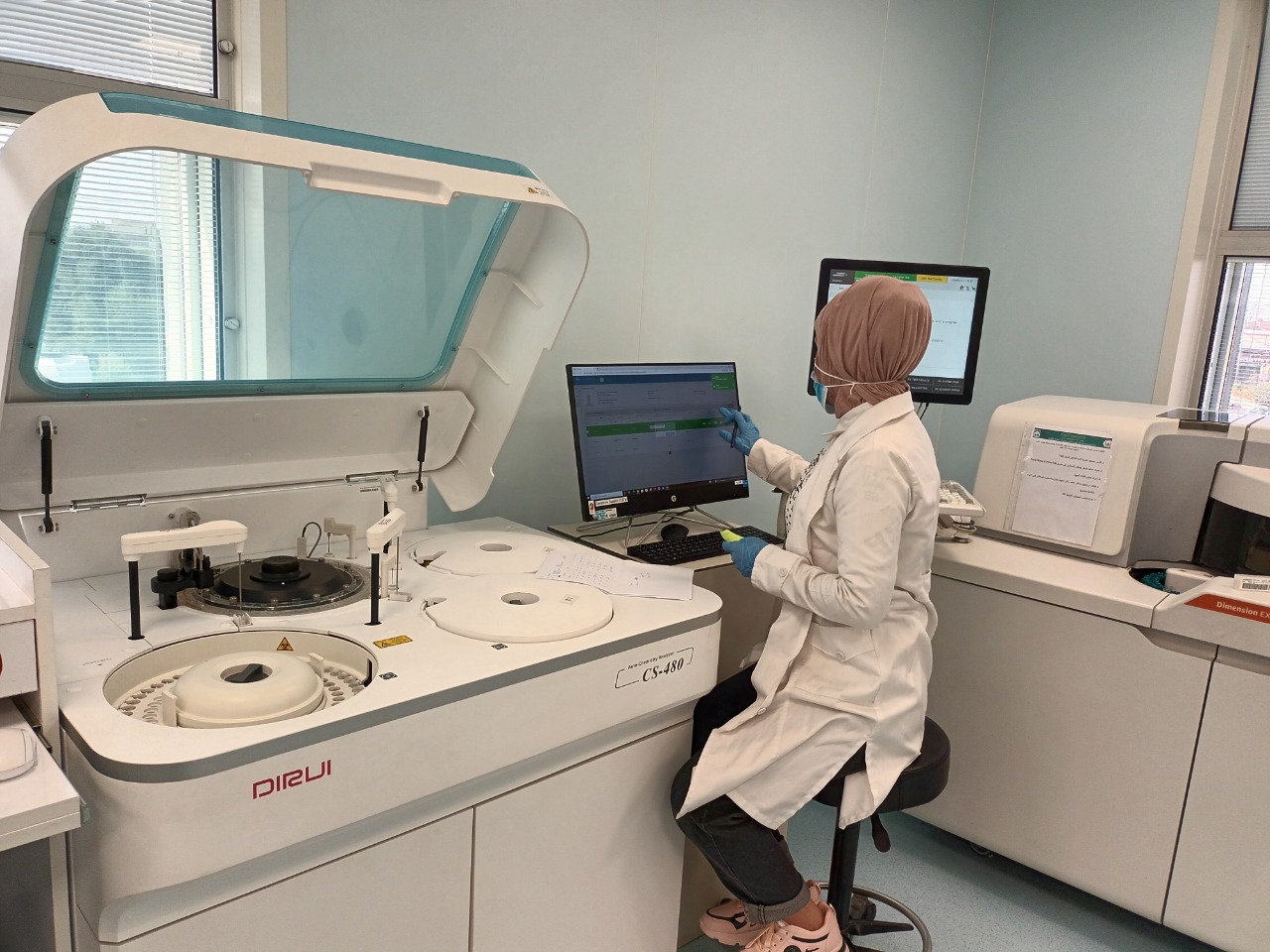 أدله علمية تنفي مخاطر من المواد المشعة في مؤسسة الوارث لعلاج الاورام في كربلاء