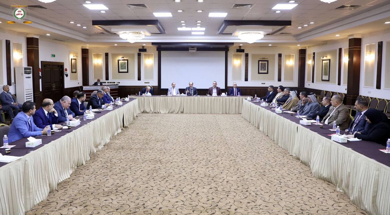 المالكي يدعو الى ارجاع سعر صرف الدولار الى قيمته السابقة