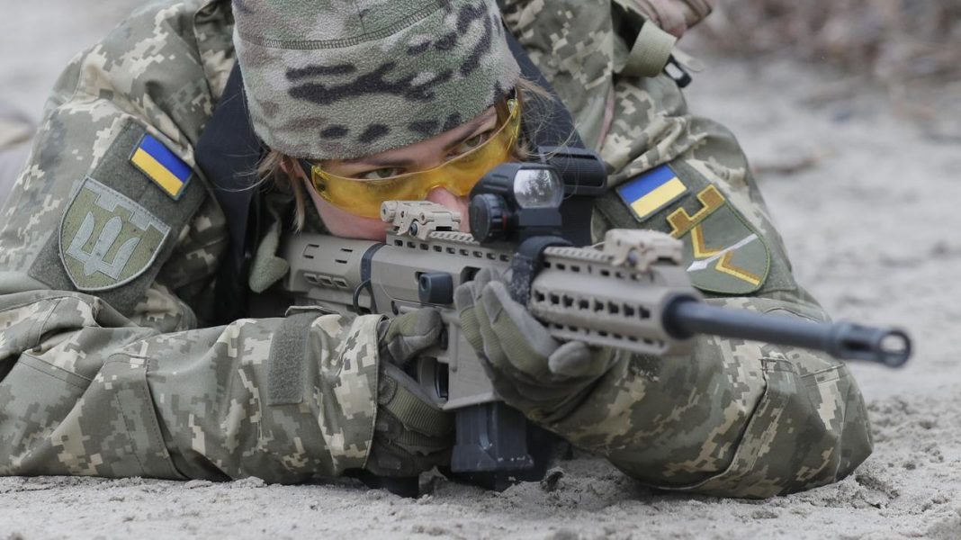 أول تعليق أوكراني على الهجوم: فرضنا الأحكام العرفية وروسيا دمرت بنيتنا الاساسية