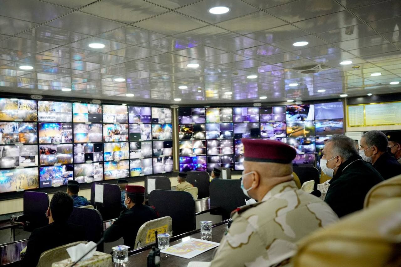 الكاظمي يشرف من مدينة الكاظمية على الخطة الأمنية لحماية الزائرين (فيديو)