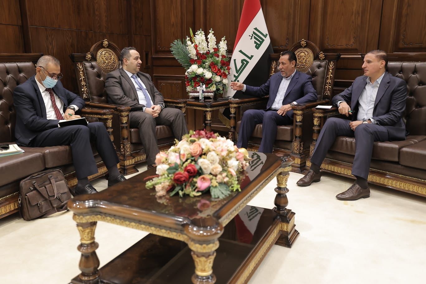 الزاملي يترأس اجتماعا هاما بشأن أزمة ارتفاع اسعار المواد الغذائية