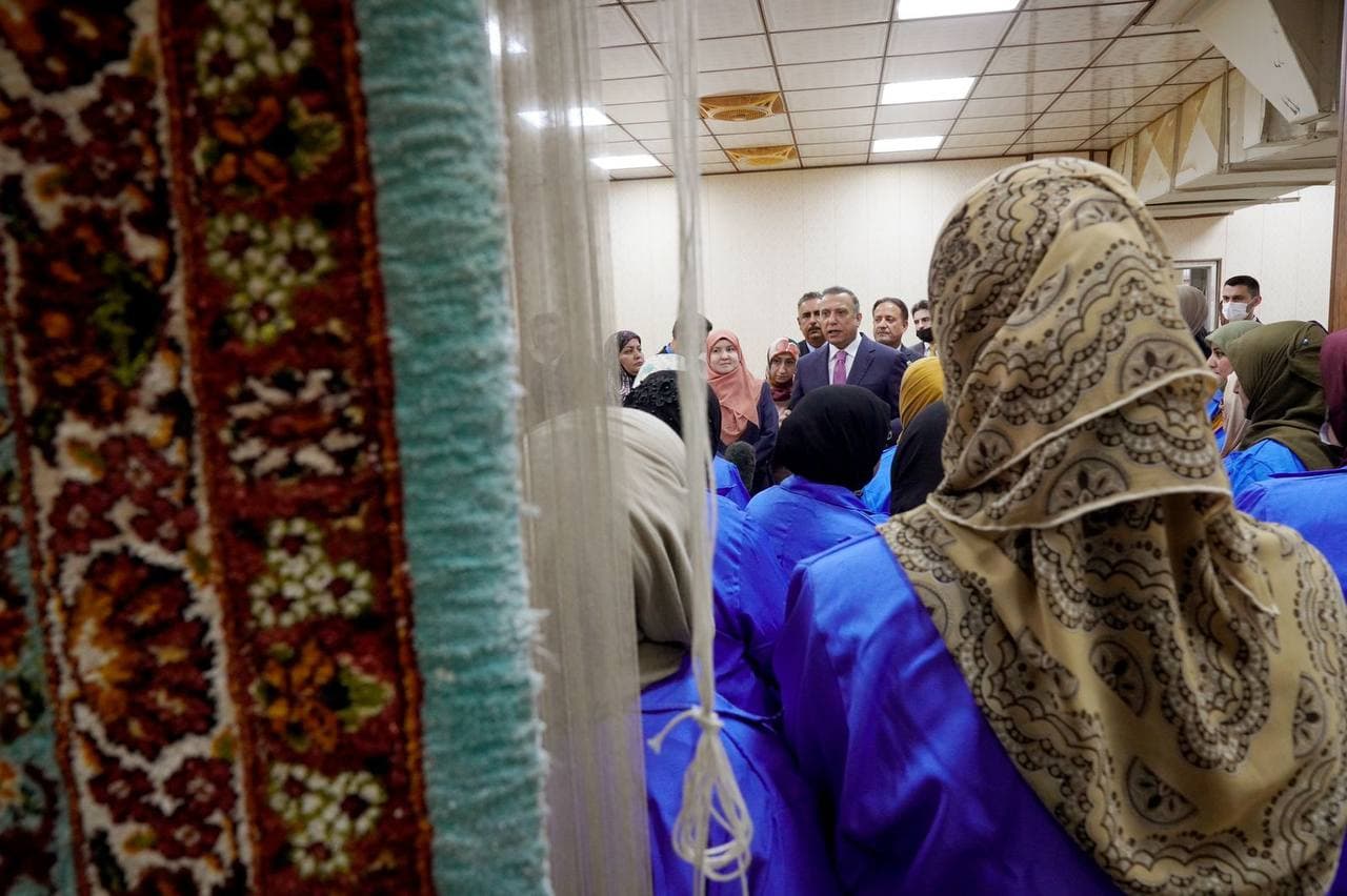 الكاظمي: نمرّ بتحديات كبيرة بسبب الفساد وسوء الإدارة (صور)