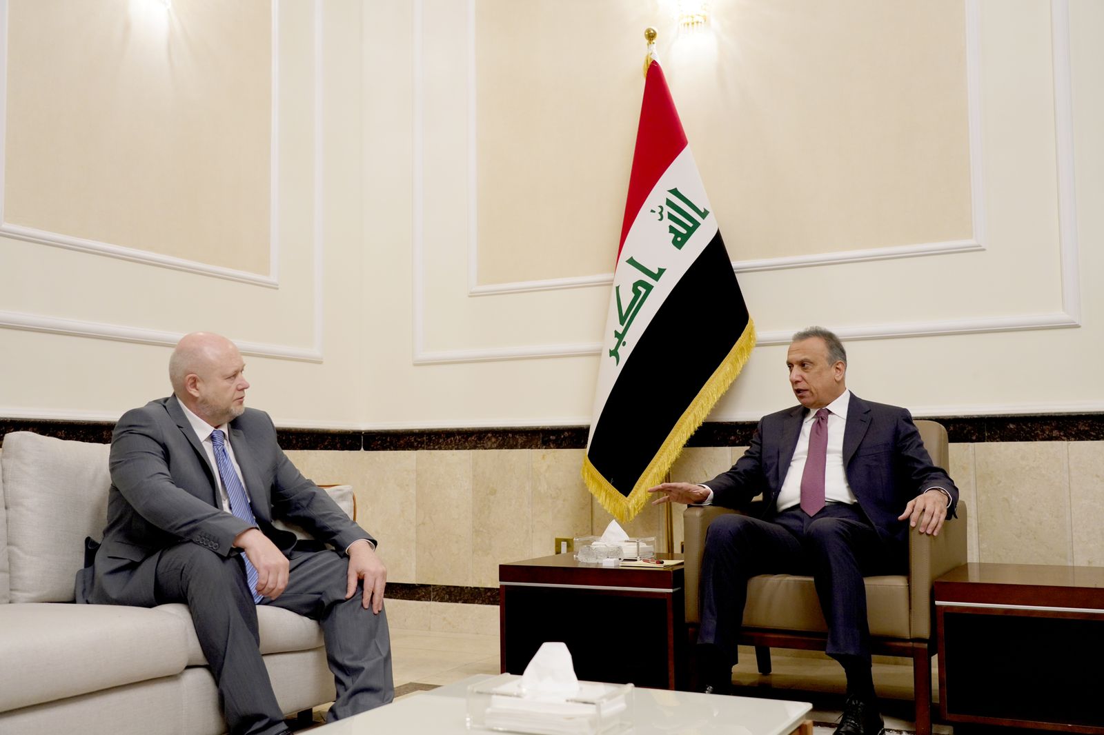 الكاظمي يعلن تأييد العراق إنهاء العمليات العسكرية في أوكرانيا (فيديو)