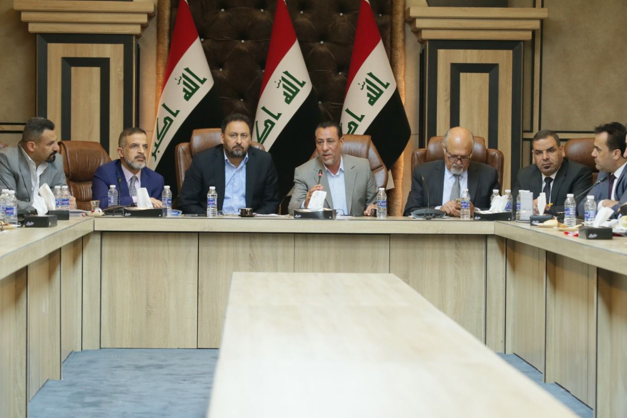 تعليق جديد من البرلمان حول قانون "الامن الغذائي"