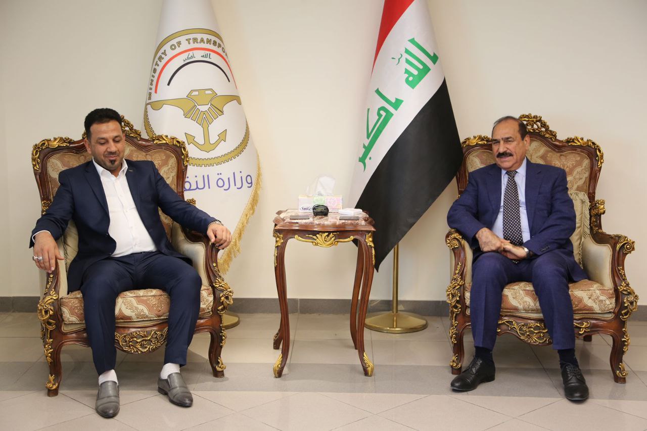 وزير النقل يستقبل مدير علاقات واعلام سرايا السلام