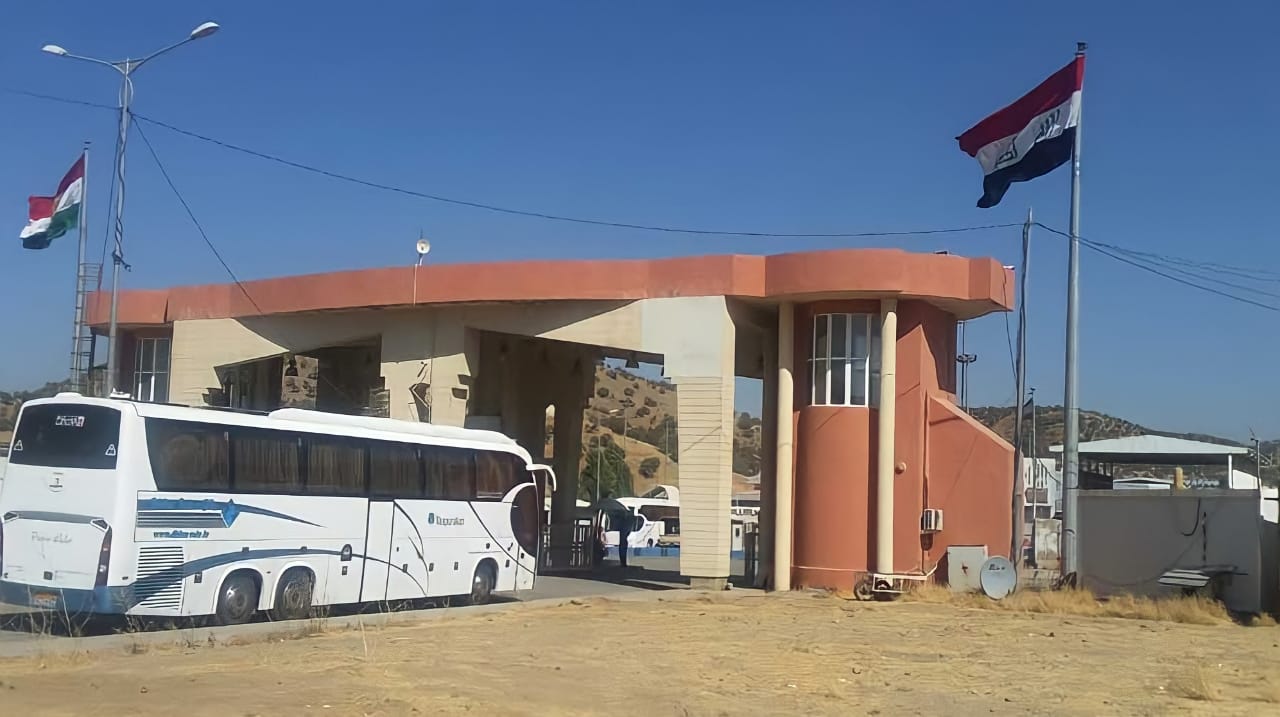 منفذ حدودي عراقي يغلق أبوابه أمام السياح الايرانيين