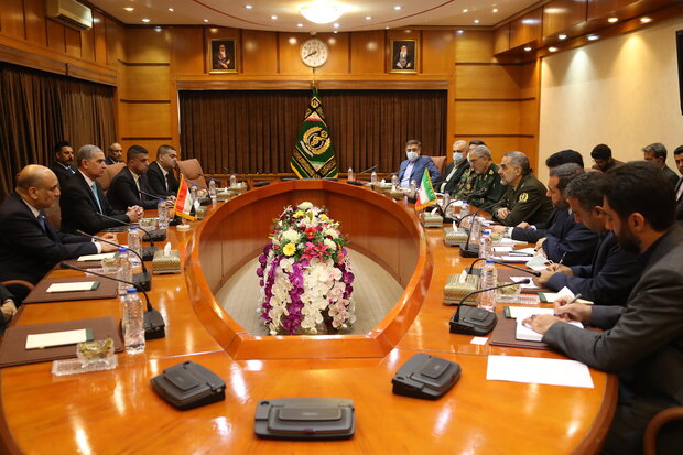 إيران تستقبل وزير الداخلية العراقي وتعلن استعدادها للمساعدة في ضمان المزيد من الأمن في العراق