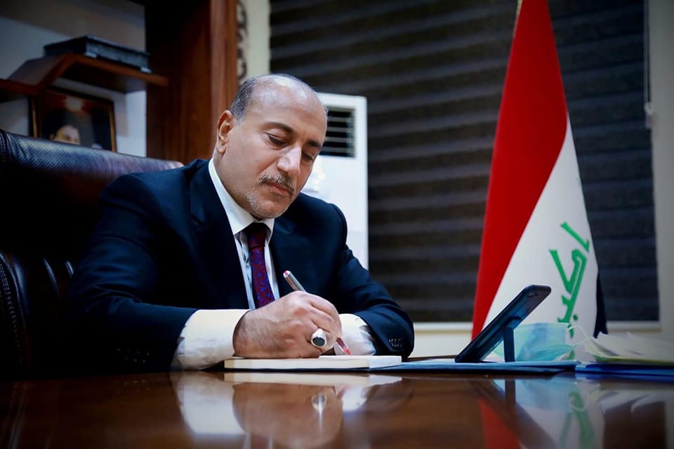 محافظ كربلاء يكشف عن آلية التقديم على عقود الـ(1000) درجة