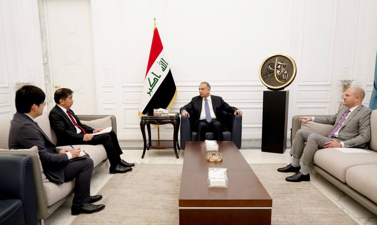 الكاظمي يؤكد حرص الحكومة على بناء أفضل العلاقات مع اليابان