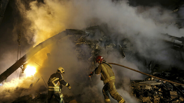عمل تخريبي.. حريق كبير بحقل شادكان النفطي في إيران