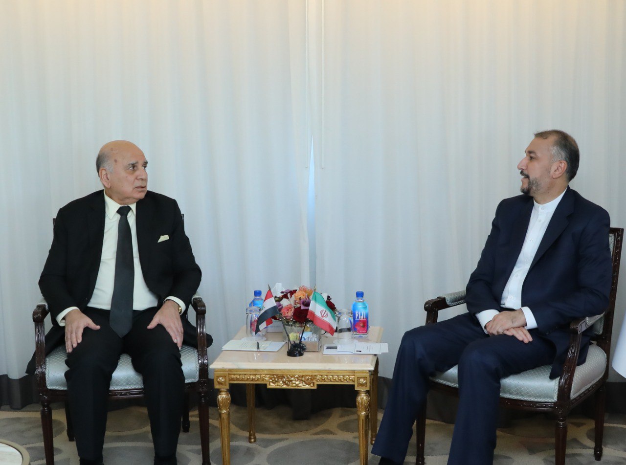 العراق يؤكد ضرورة تفعيل مذكرات التفاهم مع إيران