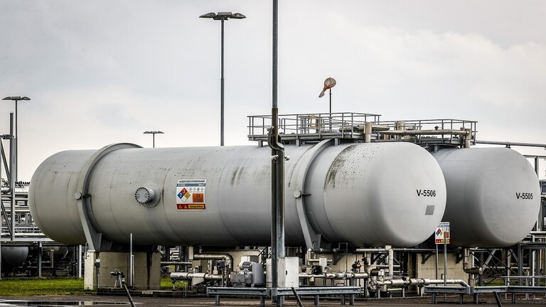 انخفاض احتياطي النفط الأمريكي لأدنى مستوى منذ 1984