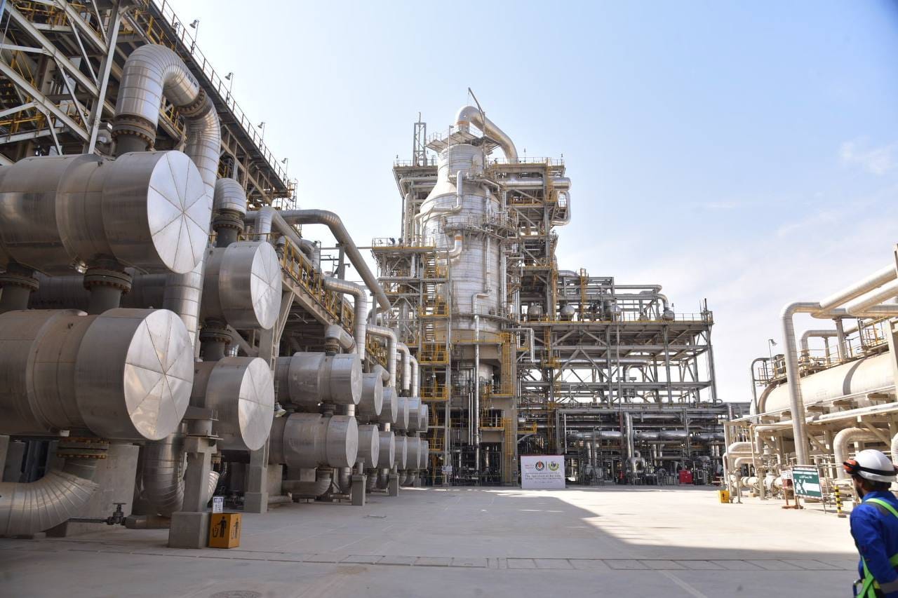 انخفاض أسعار خامي نفط البصرة