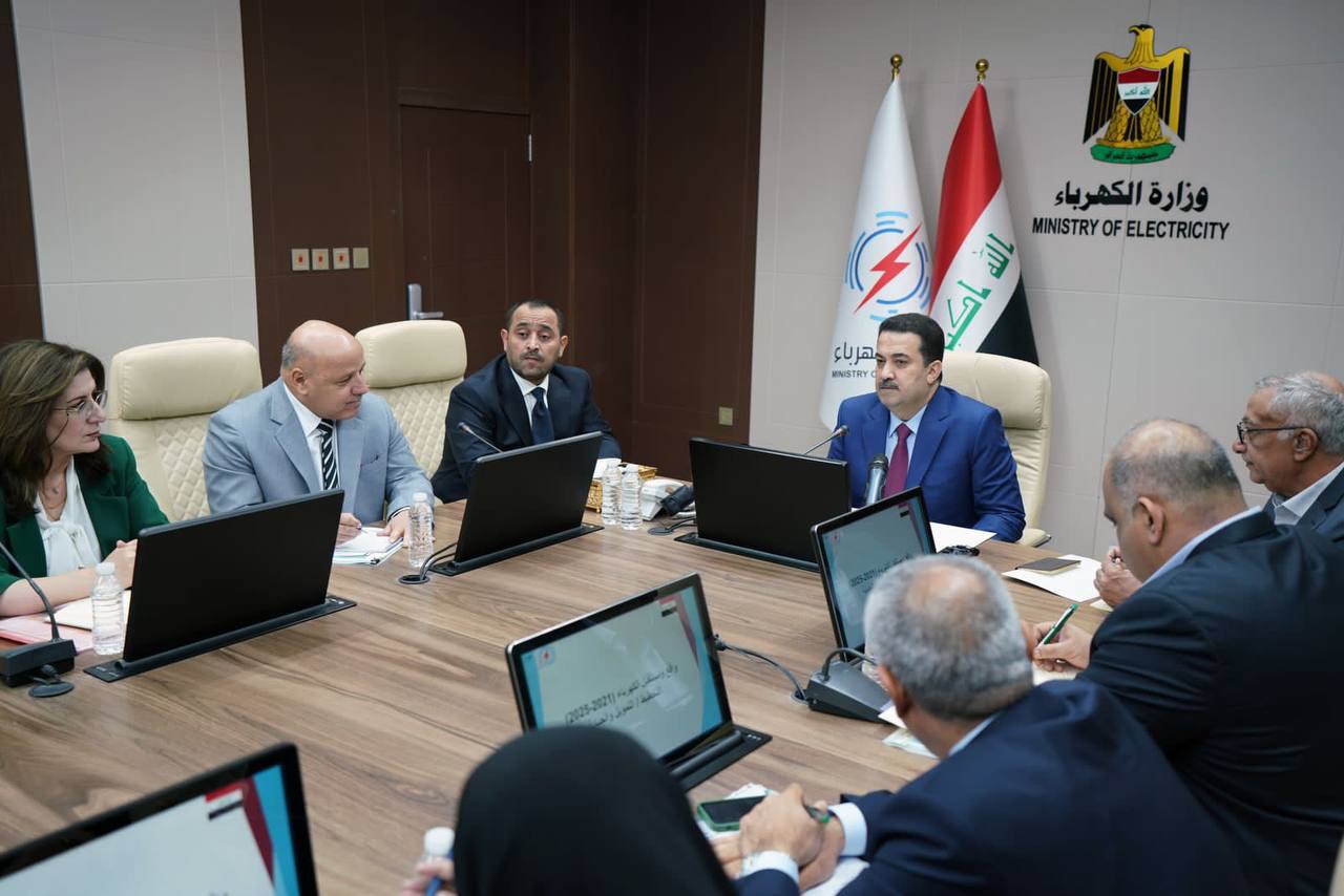 السوداني يوجه بوضع خطة بـ"توقيتات زمنية واضحة" لمعالجة قطاع الكهرباء (فيديو)
