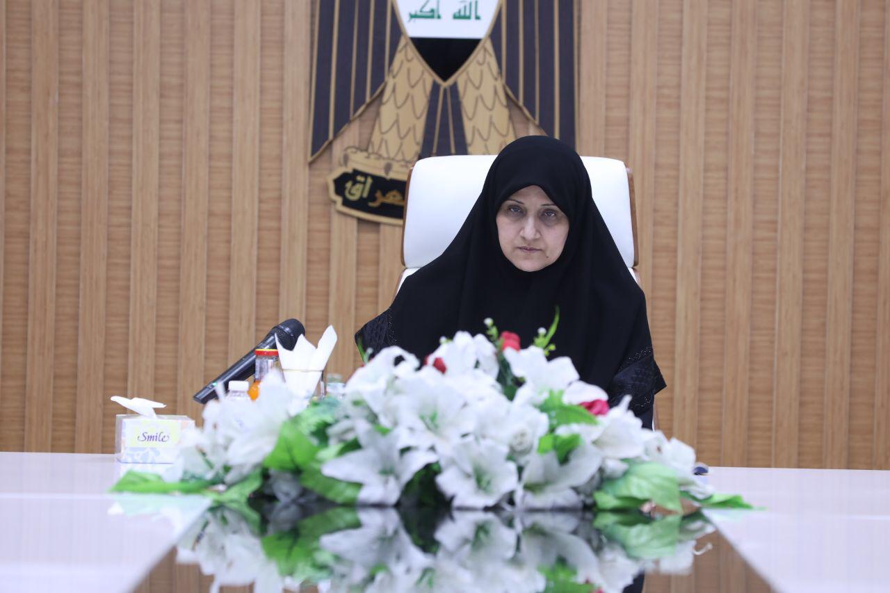 الاتصالات تعد دراسة لتخفيض أسعار "كارتات" الهاتف (فيديو)