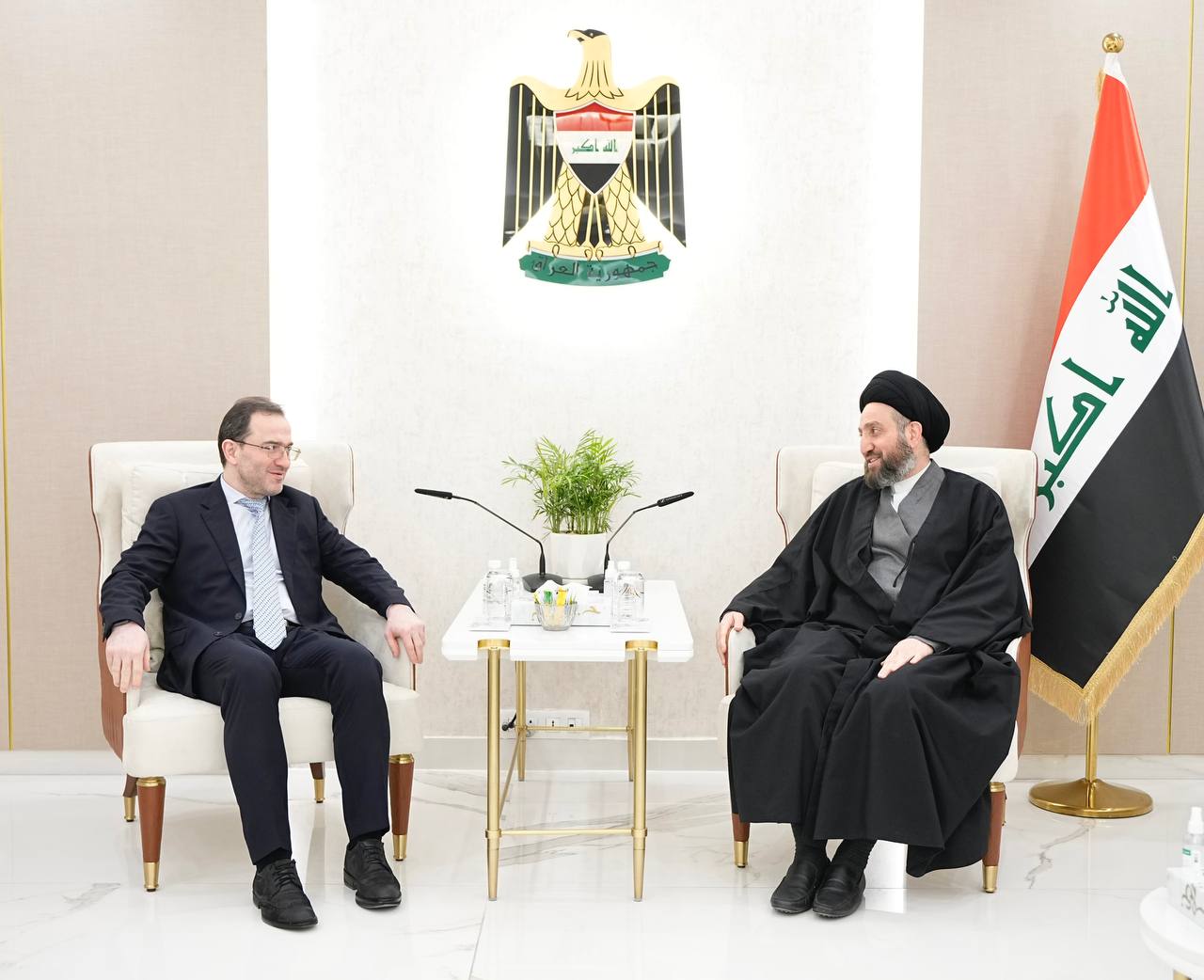 الحكيم والسفير الروسي يبحثان استثمار انفتاح العراق على محيطه الإقليمي والدولي