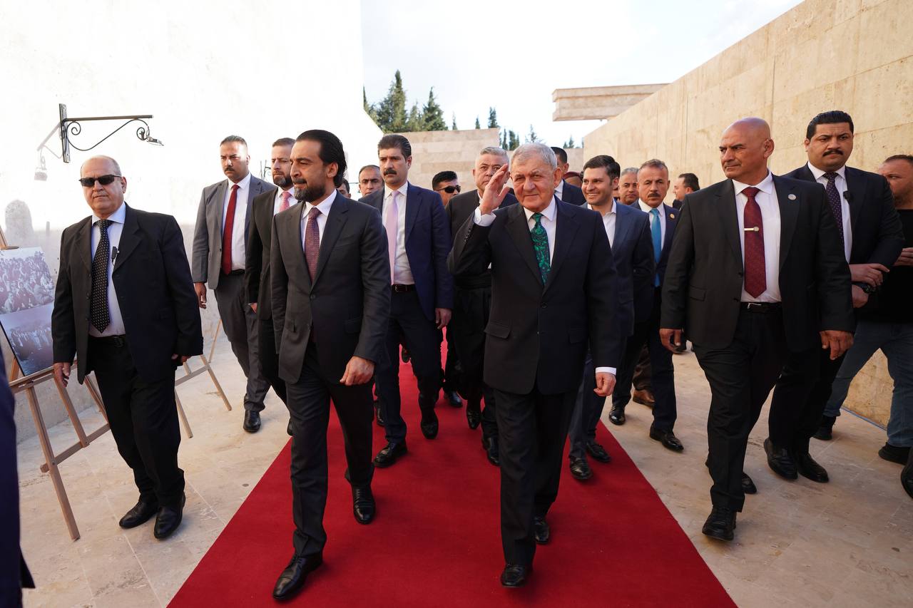 للمشاركة بمؤتمر المياه.. رئيس الجمهورية يغادر العراق متوجهاَ الى أمريكا