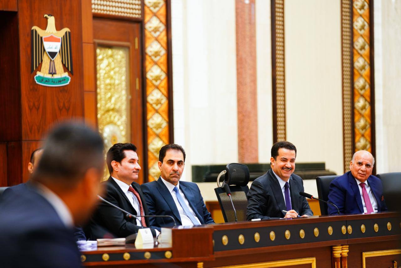 بدون حضور الحلبوسي.. السوداني يترأس اجتماعاً مع البرلمان لمناقشة الموازنة